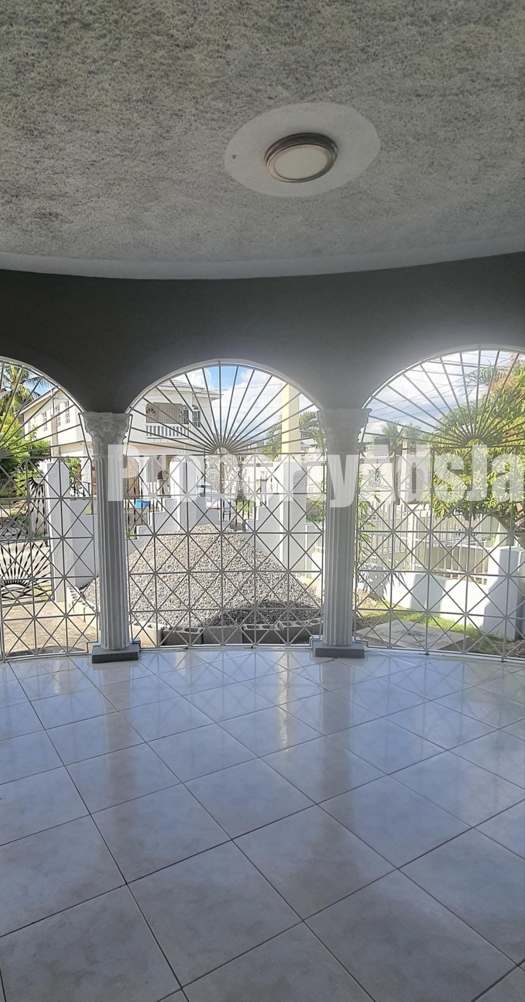 House For Rent in Mineral Heights, Clarendon Jamaica