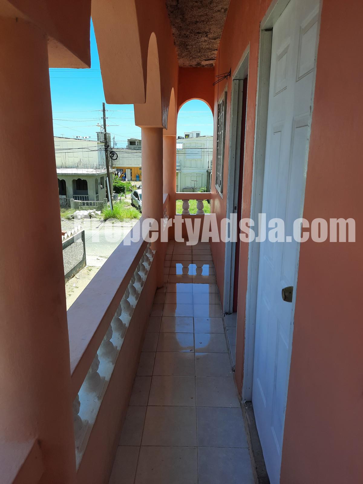 House For Sale in Manley Meadows Kgn 2, Kingston / St. Andrew Jamaica