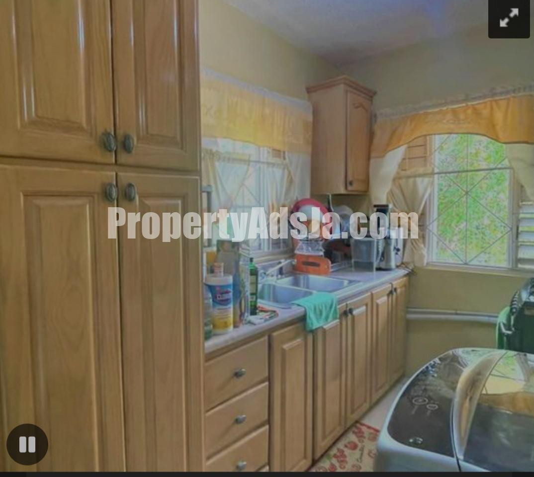 Apartment For Rent in Stilwell, Kingston / St. Andrew Jamaica