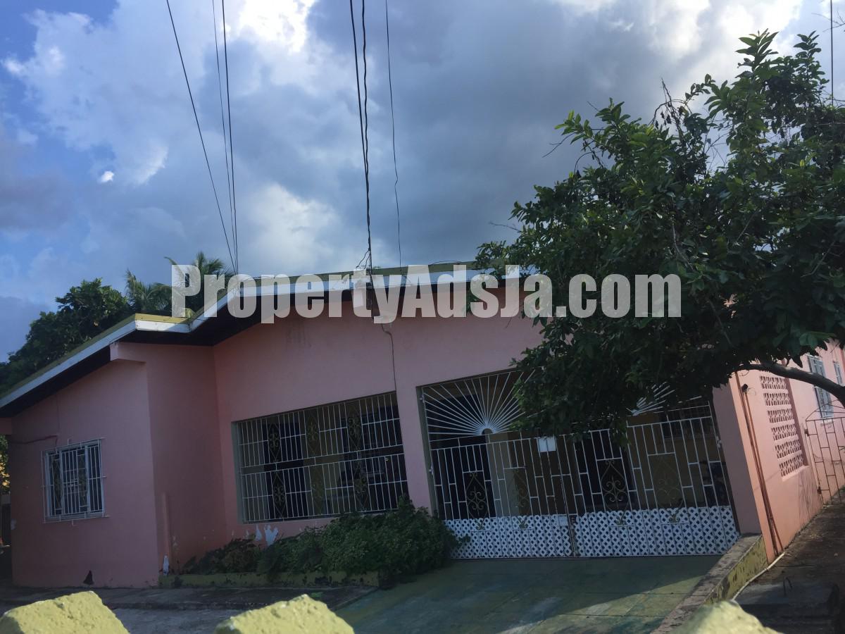 House For Sale in Willowdene Estate, St. Catherine Jamaica