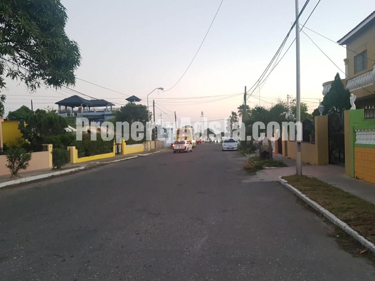 House For Sale in HARBOUR VIEW, Kingston / St. Andrew Jamaica