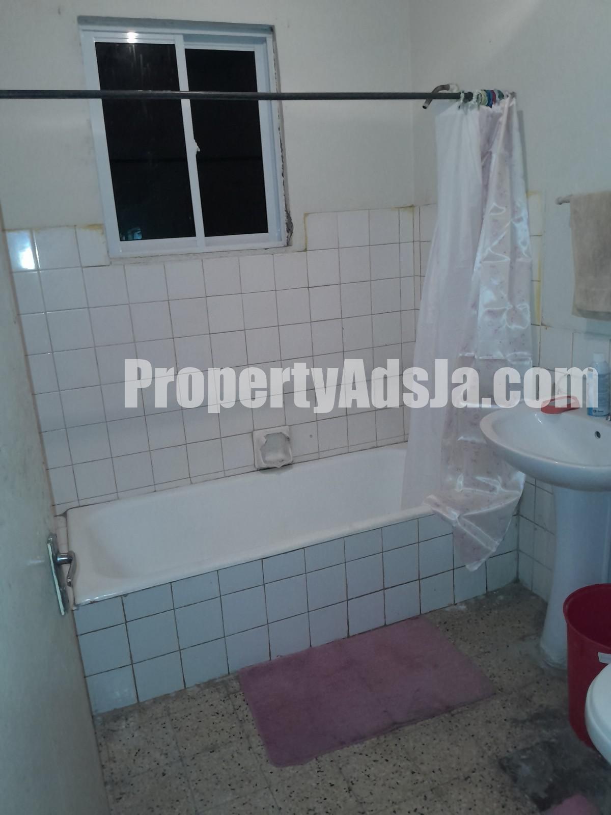 House For Rent in Patrick City, Kingston / St. Andrew Jamaica