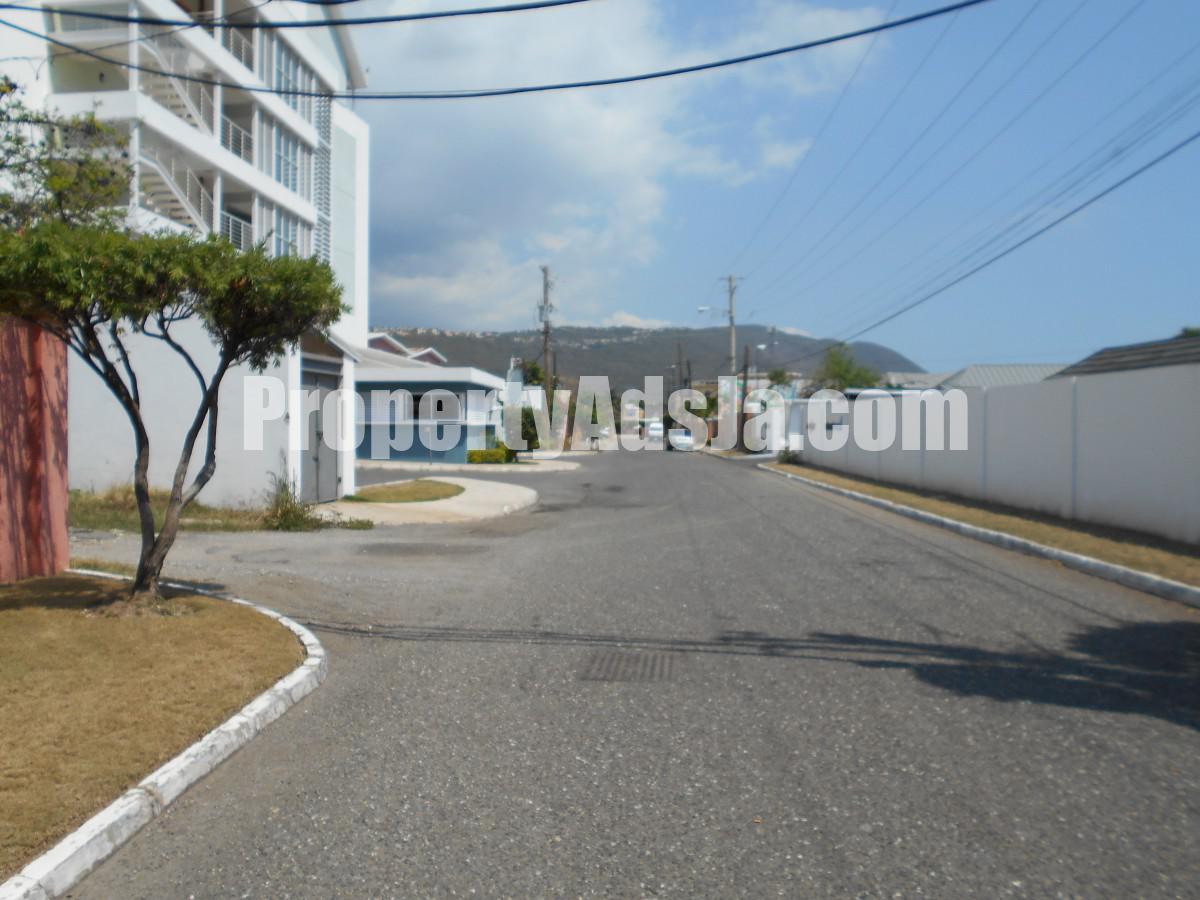 Residential lot For Sale in Kingston 5, Kingston / St. Andrew Jamaica
