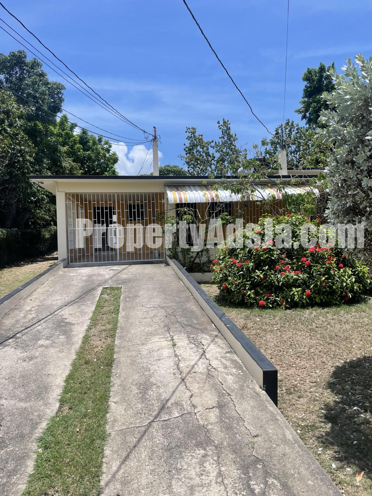 House For Rent in Havendale, Kingston / St. Andrew Jamaica