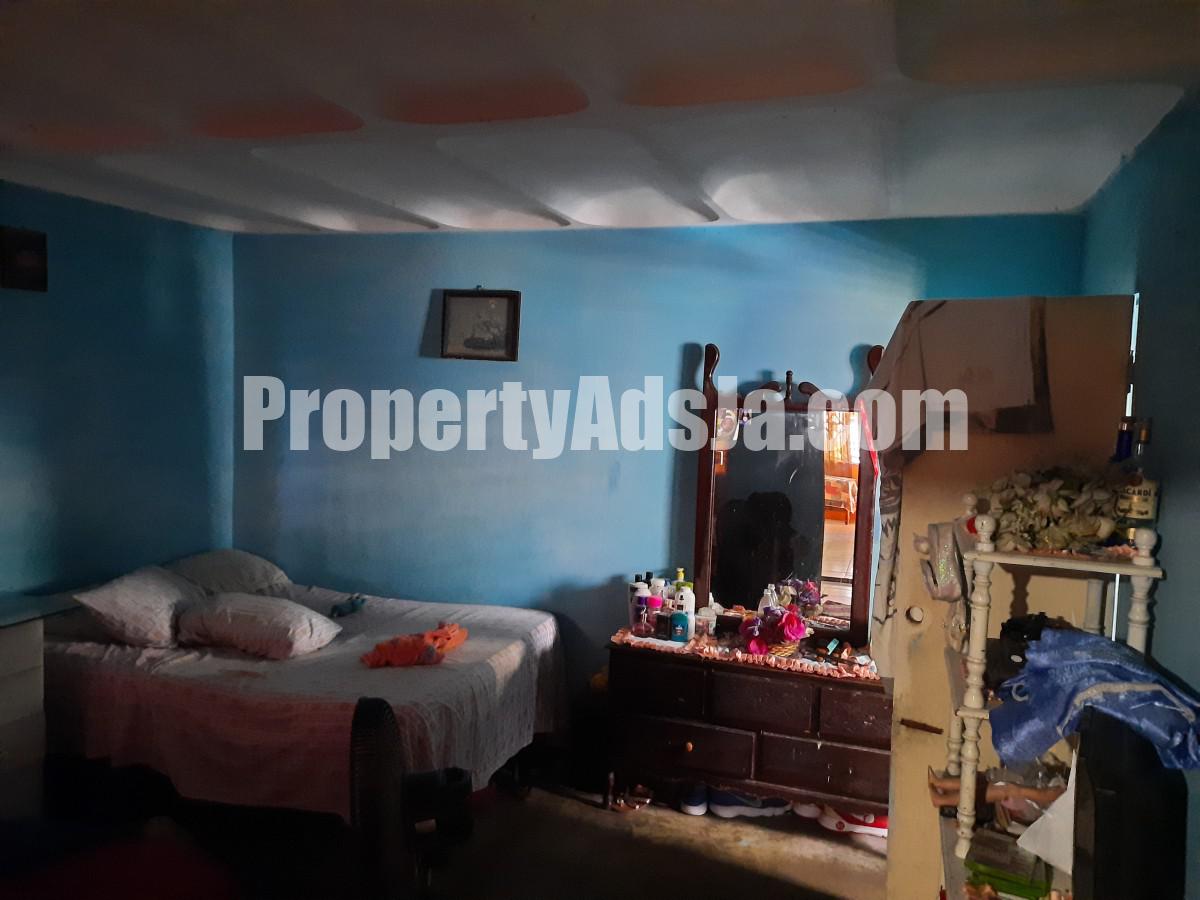 House For Sale in Manley Meadows, Kingston / St. Andrew Jamaica