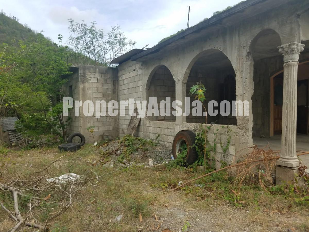 House For Sale in BULL BAY, St. Thomas Jamaica