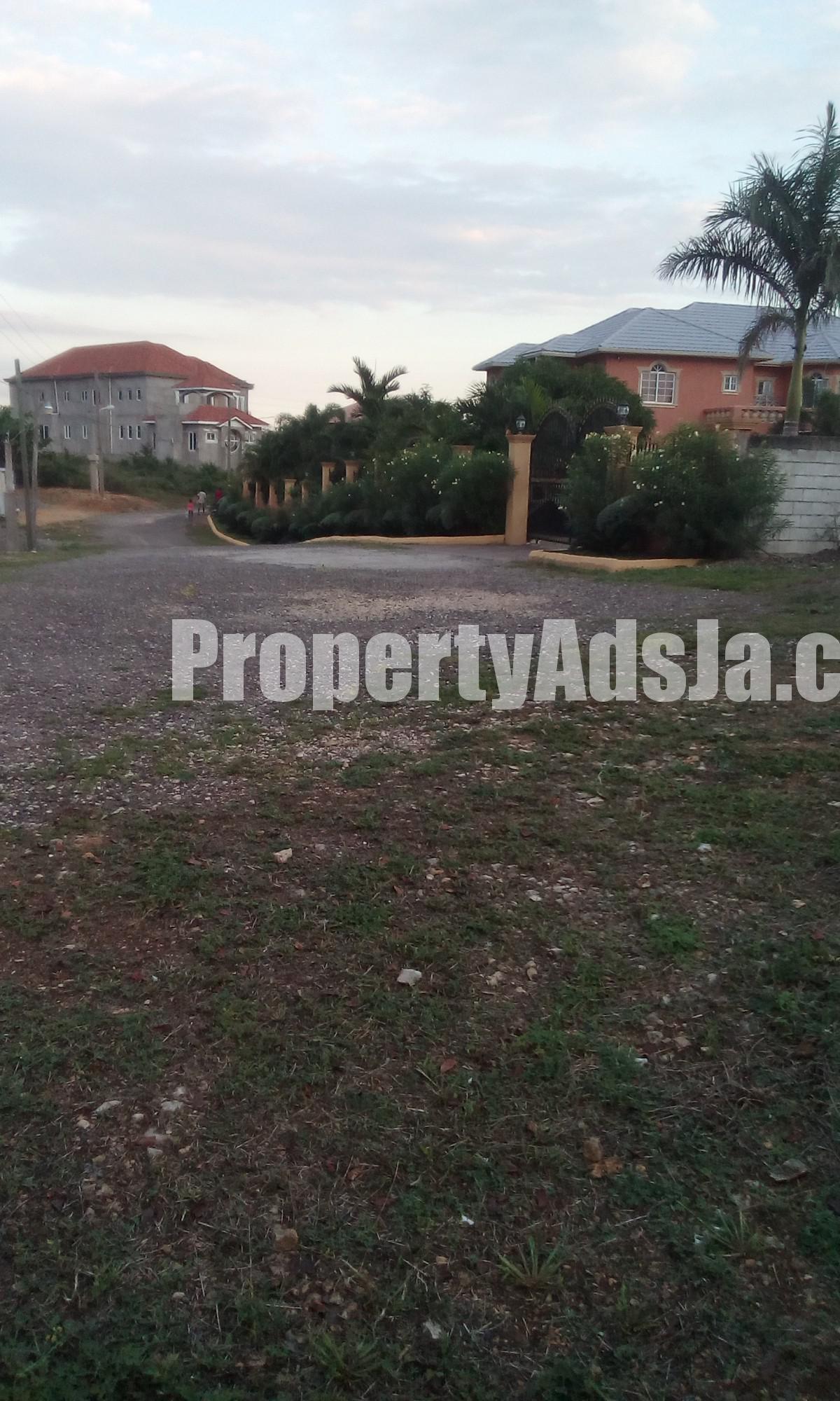 Residential lot For Sale in Evans Heights Part of Stewarton, Clarendon