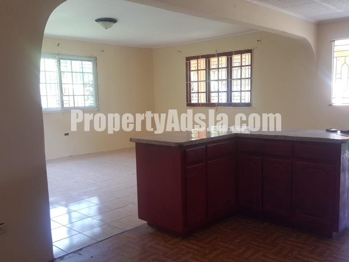 House For Rent in Mandeville Manchester, Manchester Jamaica