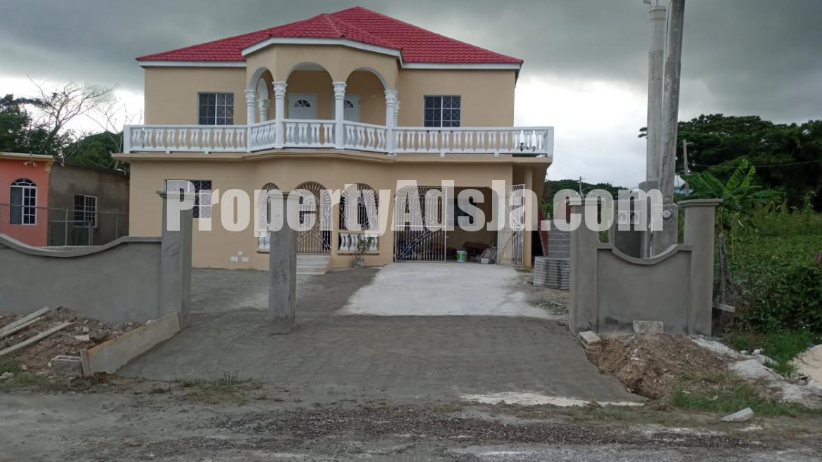 Apartment For Rent in Black River, St. Elizabeth Jamaica