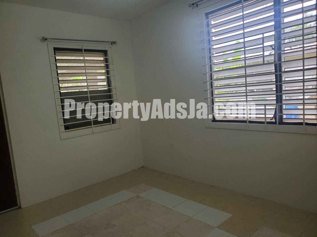 House For Rent in Mona, Kingston / St. Andrew Jamaica