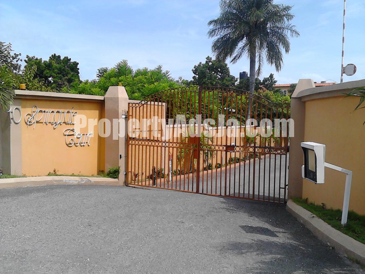 Apartment For Rent in Off Constant Spring Rd Kgn, Kingston / St. Andrew Jamaica