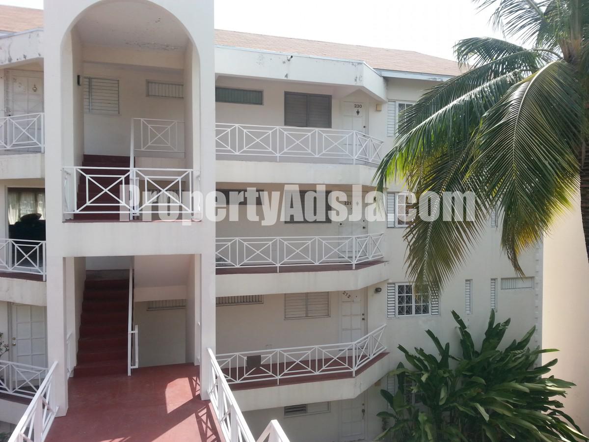 Apartment For Rent in Mona Great House, Kingston / St. Andrew Jamaica