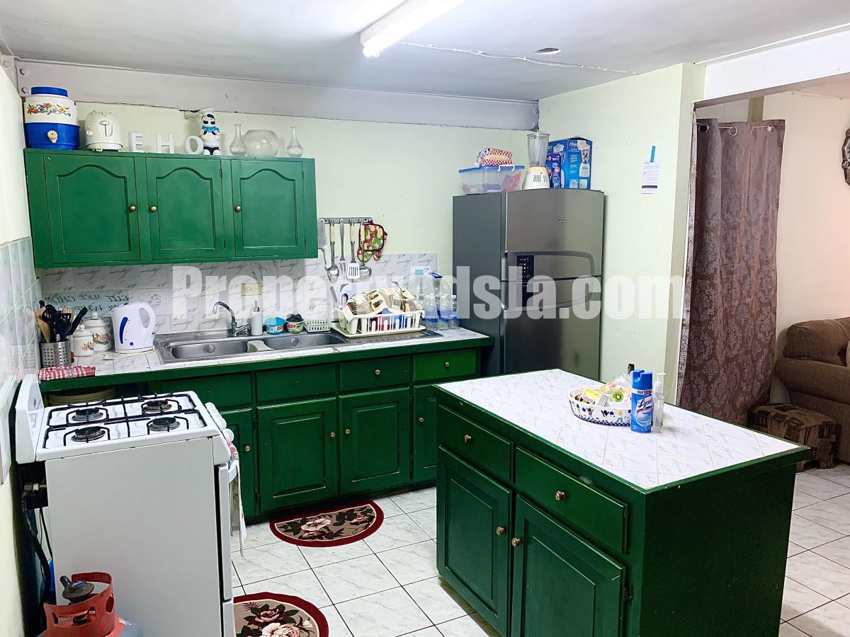 Townhouse For Sale in Cooreville Gardens, Kingston / St. Andrew Jamaica