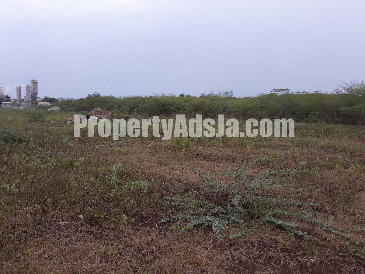 For Sale in May Pen, Clarendon Jamaica