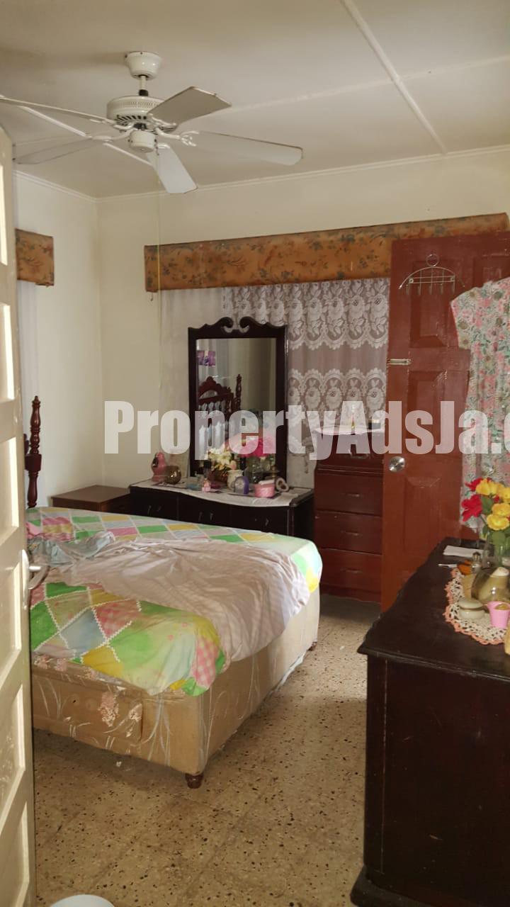 House For Sale in Hampton Green, St. Catherine Jamaica