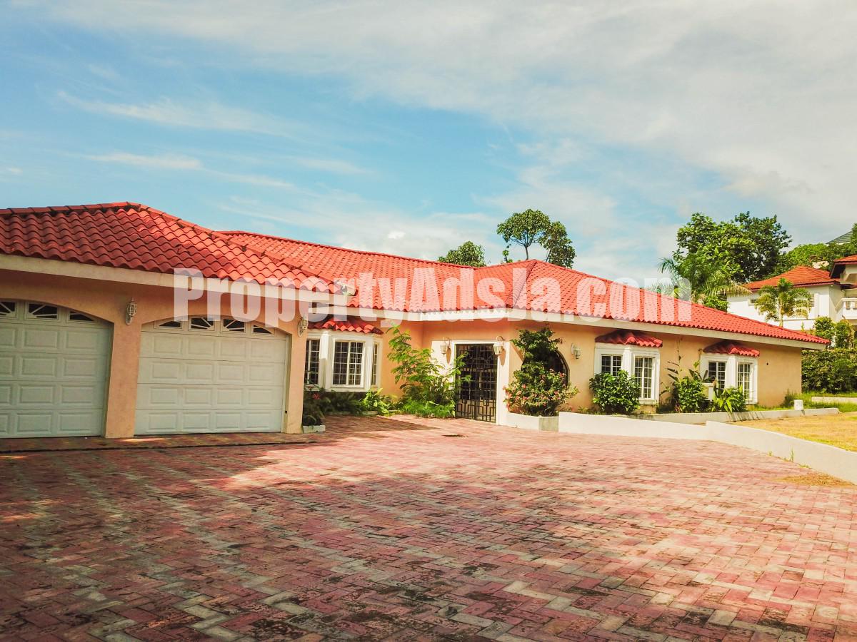 House For Sale in Cherry Gardens, Kingston / St. Andrew Jamaica