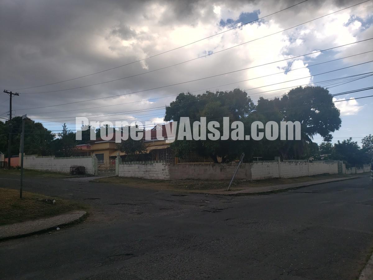 House For Sale in Havendale, Kingston / St. Andrew Jamaica