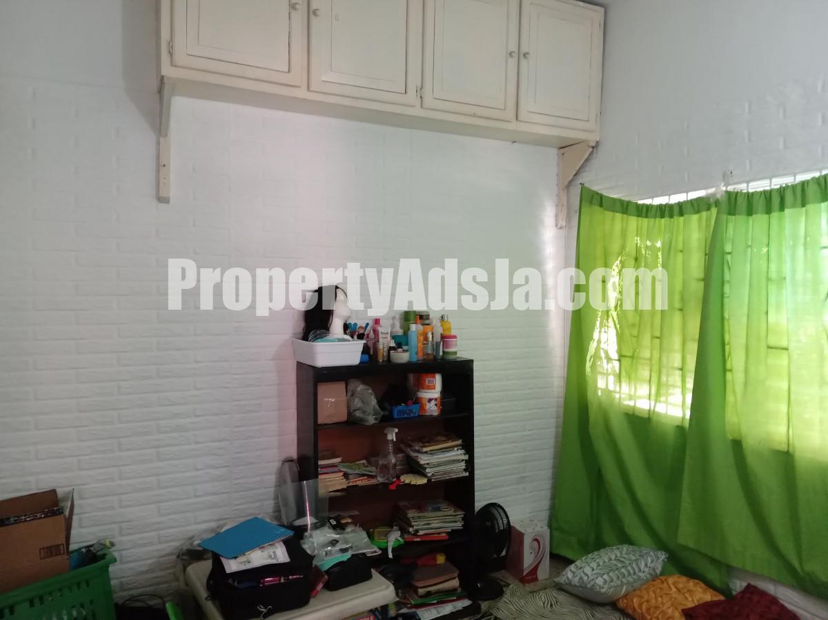 House For Sale in Hellshire Heights, St. Catherine Jamaica