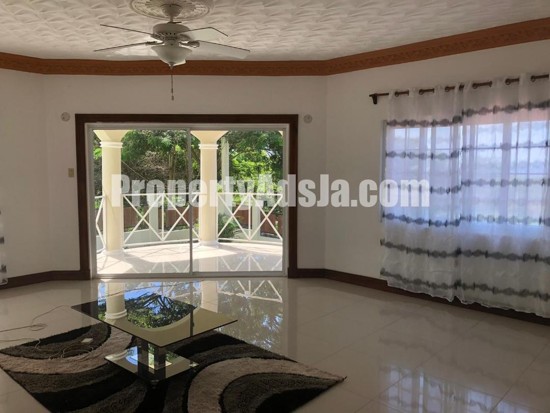 House For Sale in Bluefields, Westmoreland Jamaica