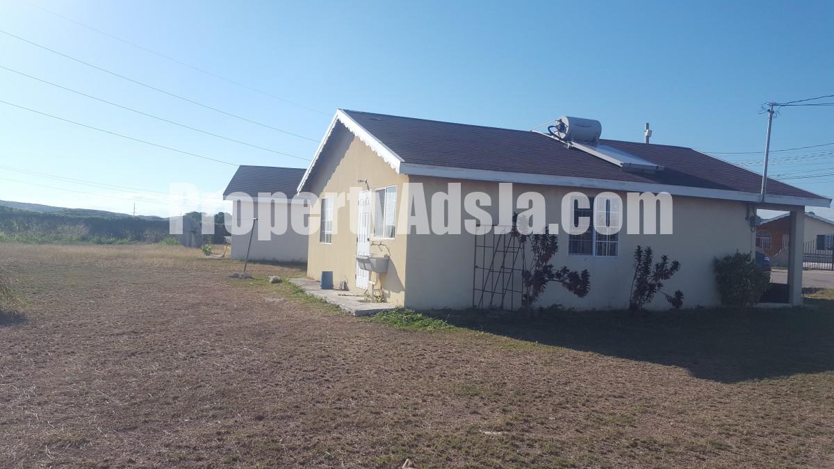 House For Rent in Old Harbour, St. Catherine Jamaica