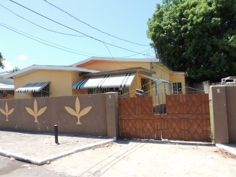 House For Sale in Kingston 11, Kingston / St. Andrew ...