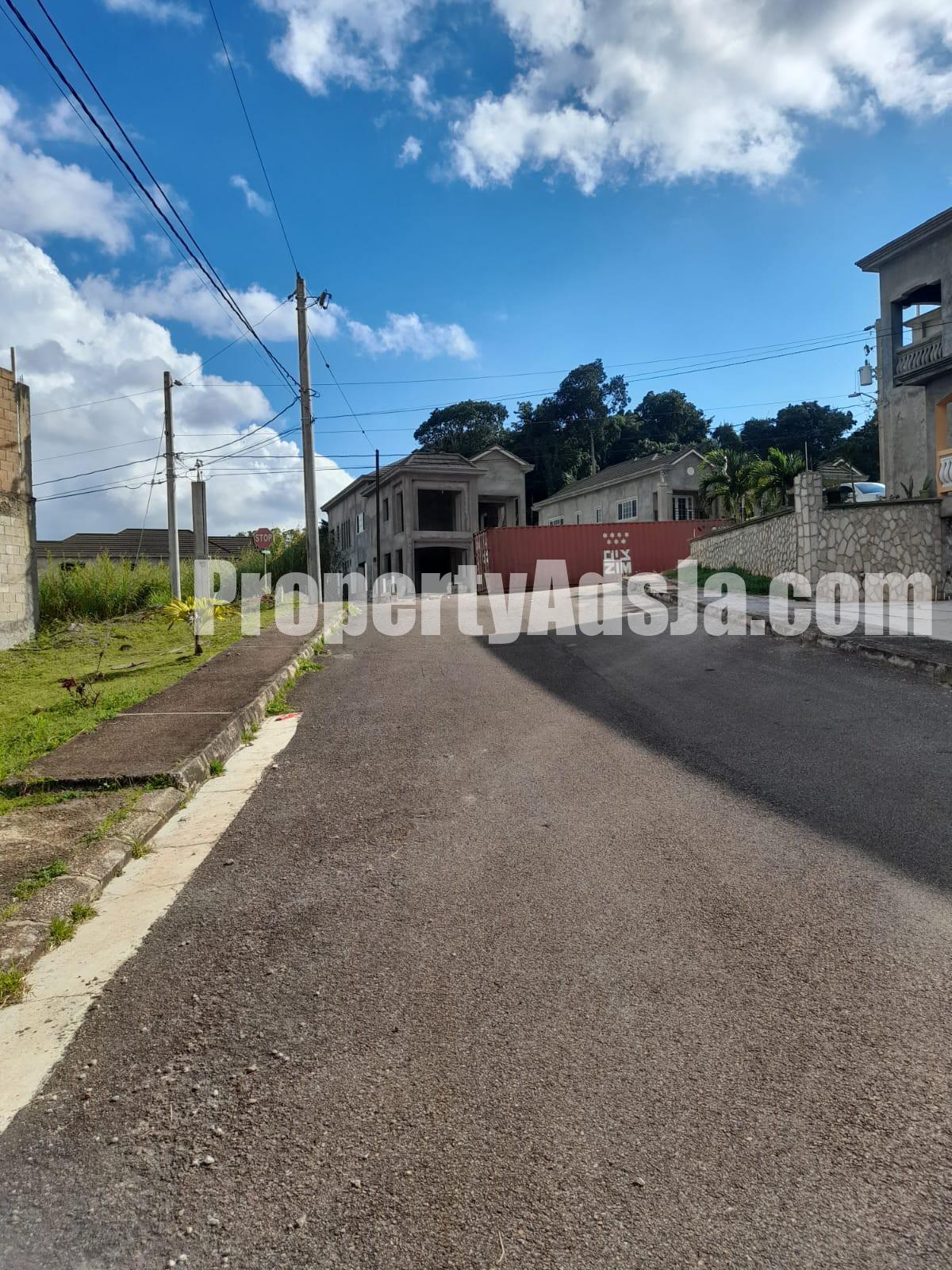 Residential lot For Sale in Moorlands Estate Mandeville, Manchester