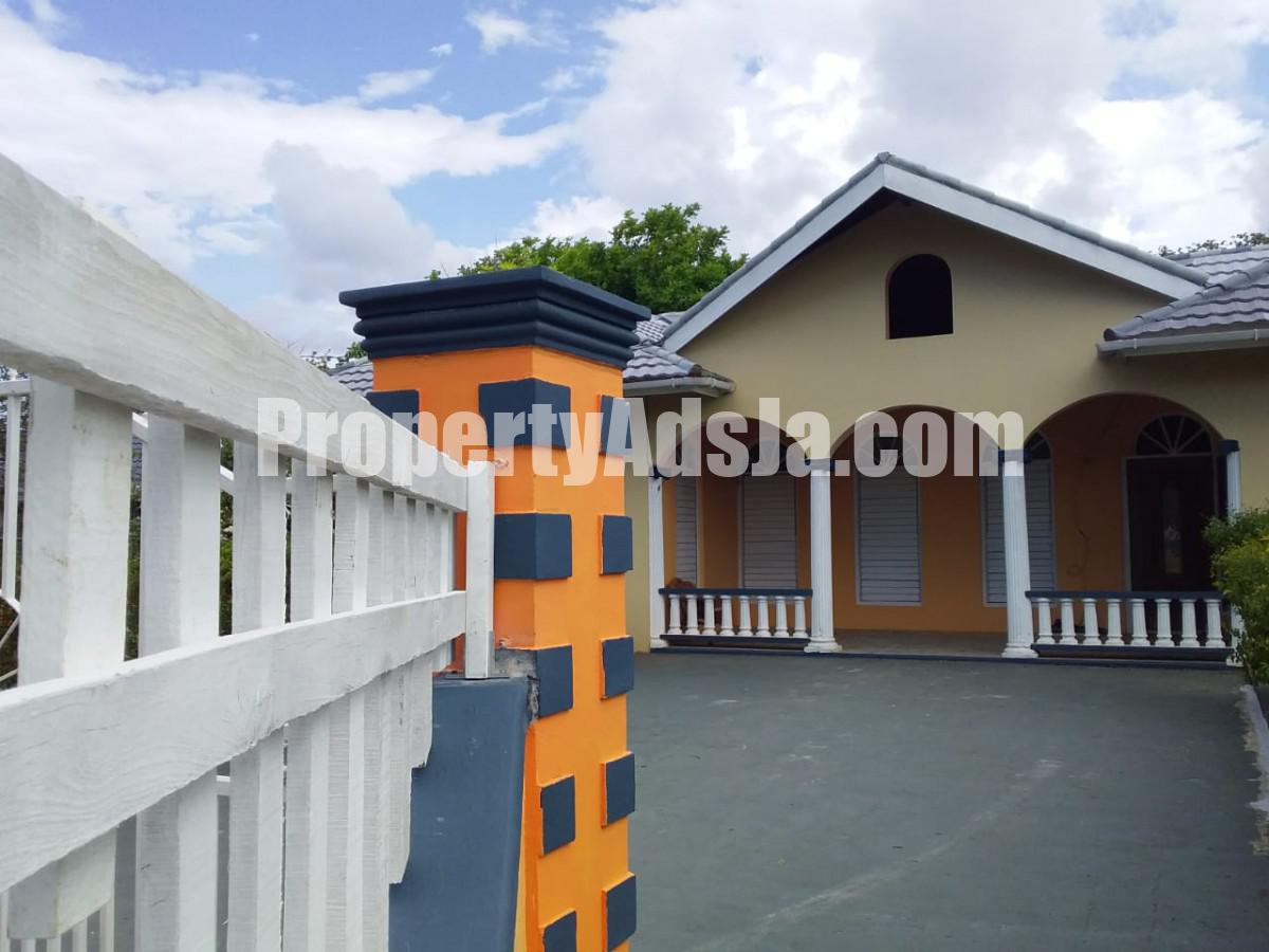 House For Sale in Duncans bay, Trelawny Jamaica