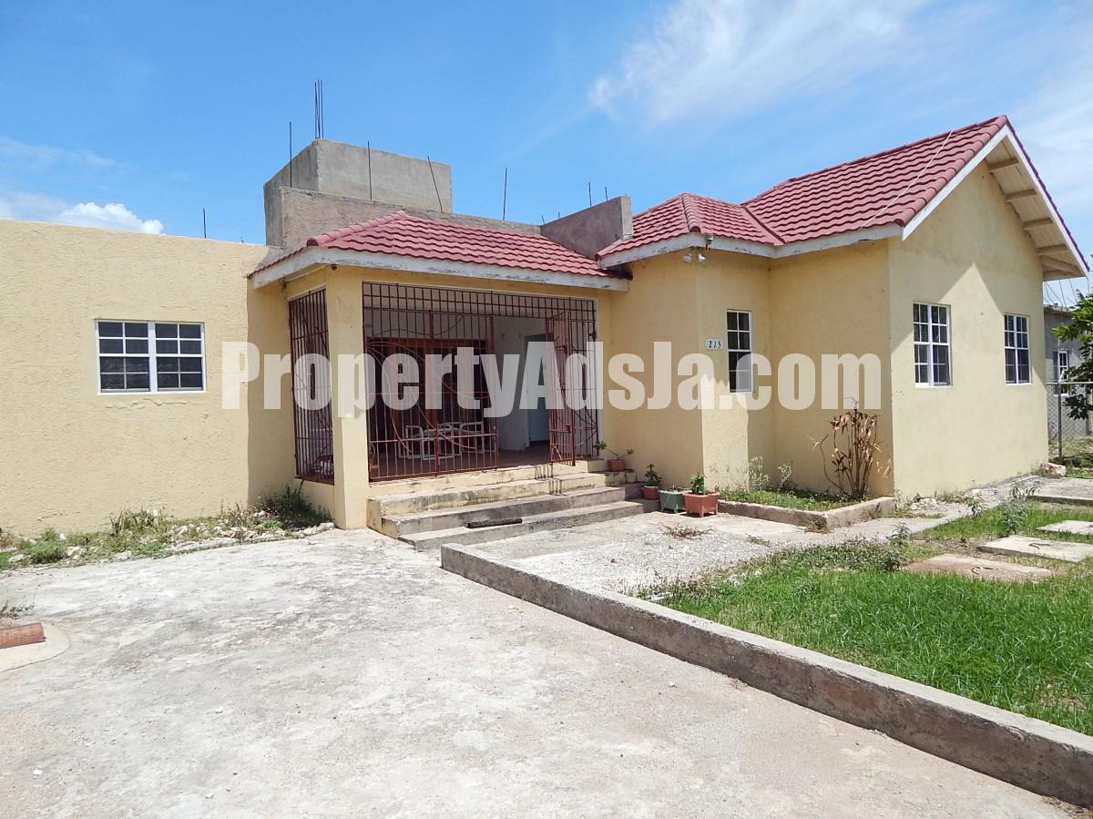 House For Sale in Hellshire Portmore, St. Catherine Jamaica