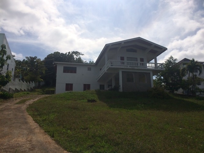 House For Rent in Ingleside, Manchester Jamaica