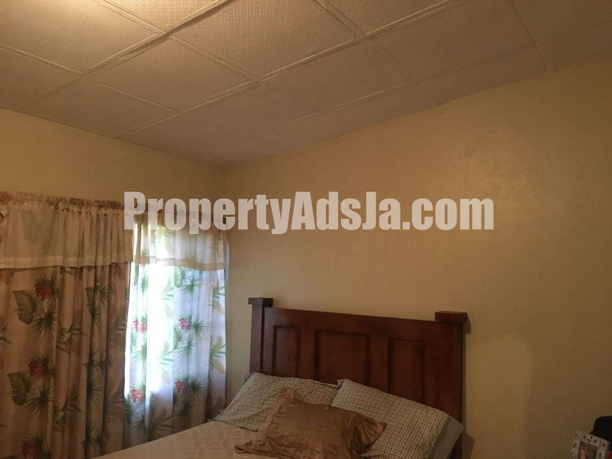 House For Sale in Washington Boulevard, Kingston / St. Andrew Jamaica