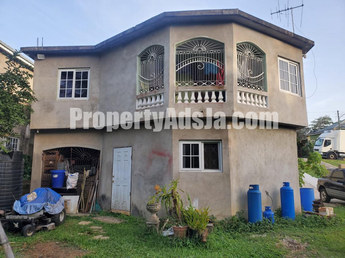 House For Sale in Linstead, St. Catherine Jamaica