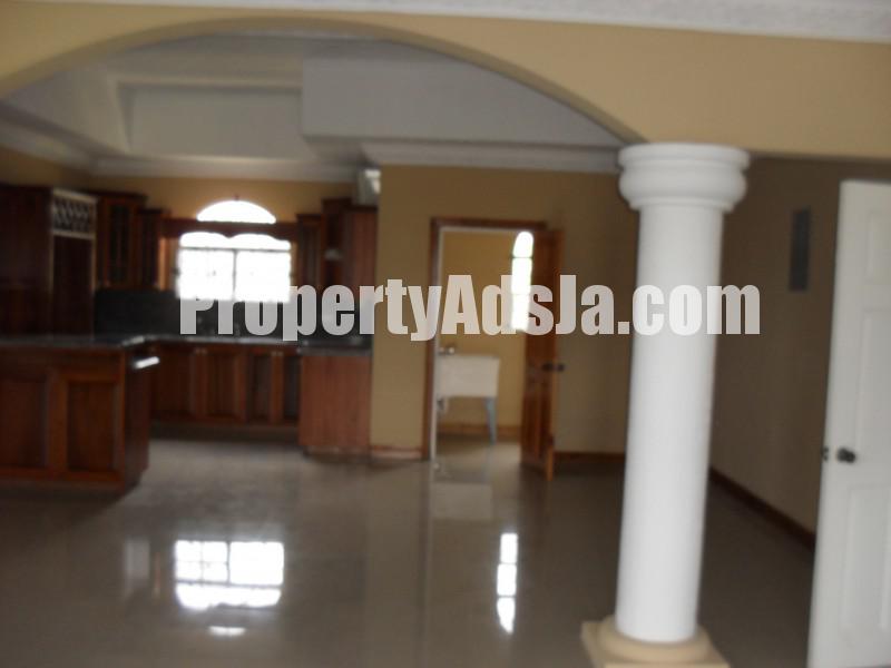 Apartment For Rent in Mandeville, Manchester Jamaica