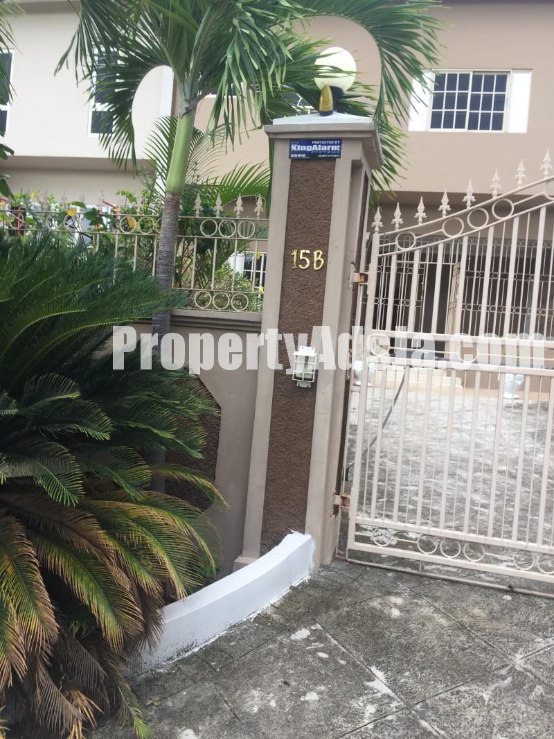Townhouse For Rent in CHERRY GARDENS ST ANDREW, Kingston / St. Andrew