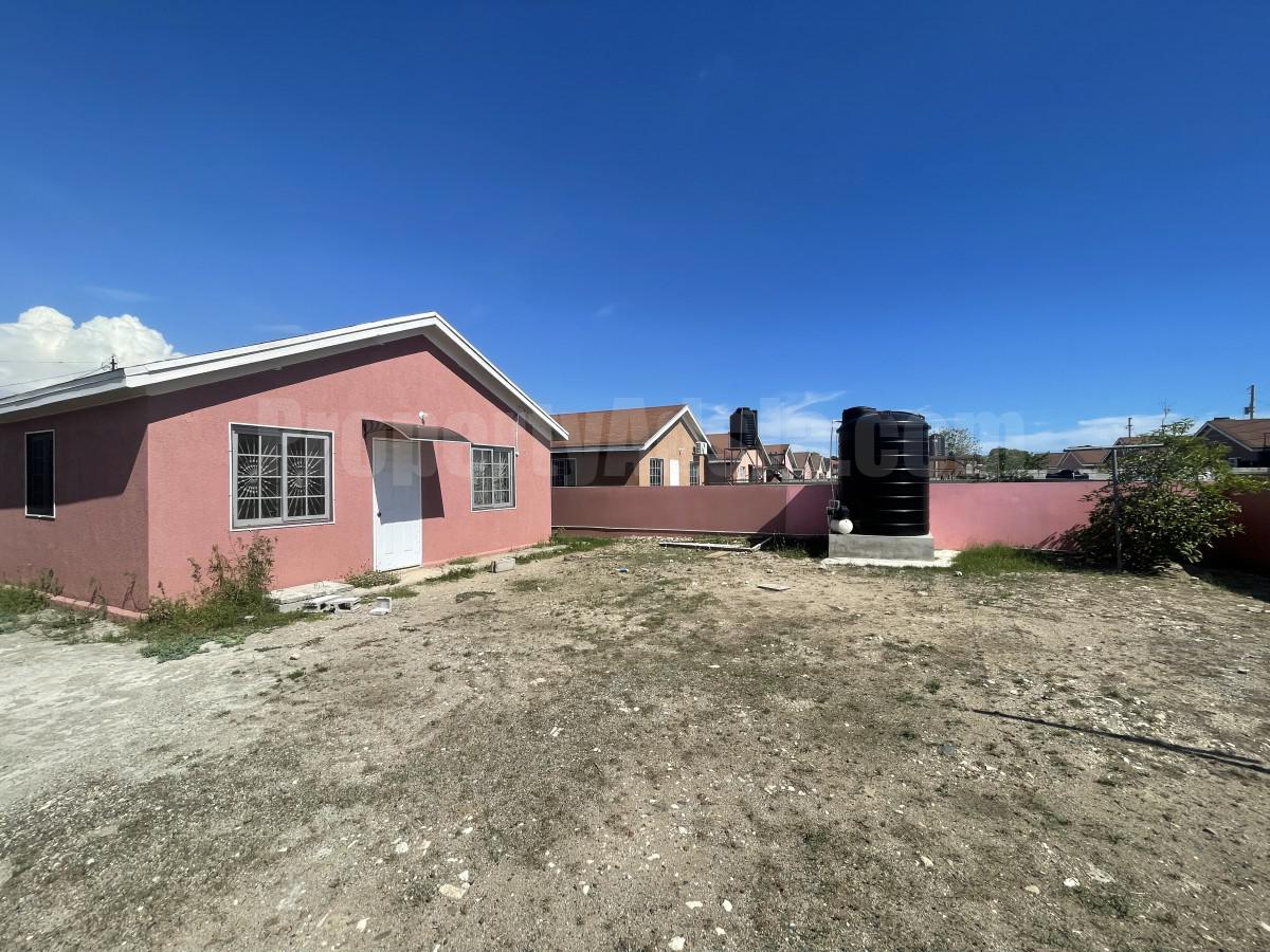 House For Rent in Portmore, St. Catherine Jamaica photo 12