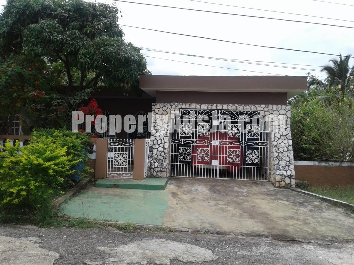 House For Sale in Whitehouse, St. Catherine Jamaica