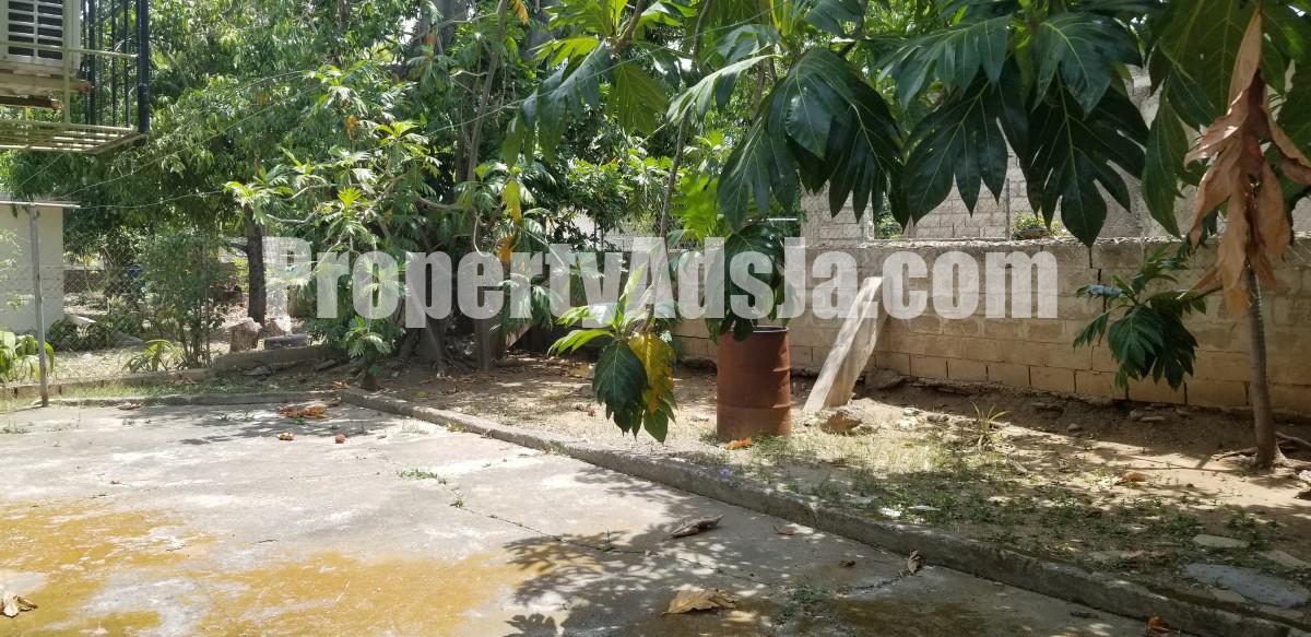 House For Sale in Ensom City phase 1, St. Catherine Jamaica