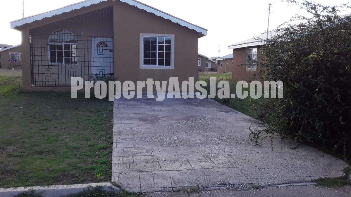 House For Sale in Old Harbour, St. Catherine Jamaica