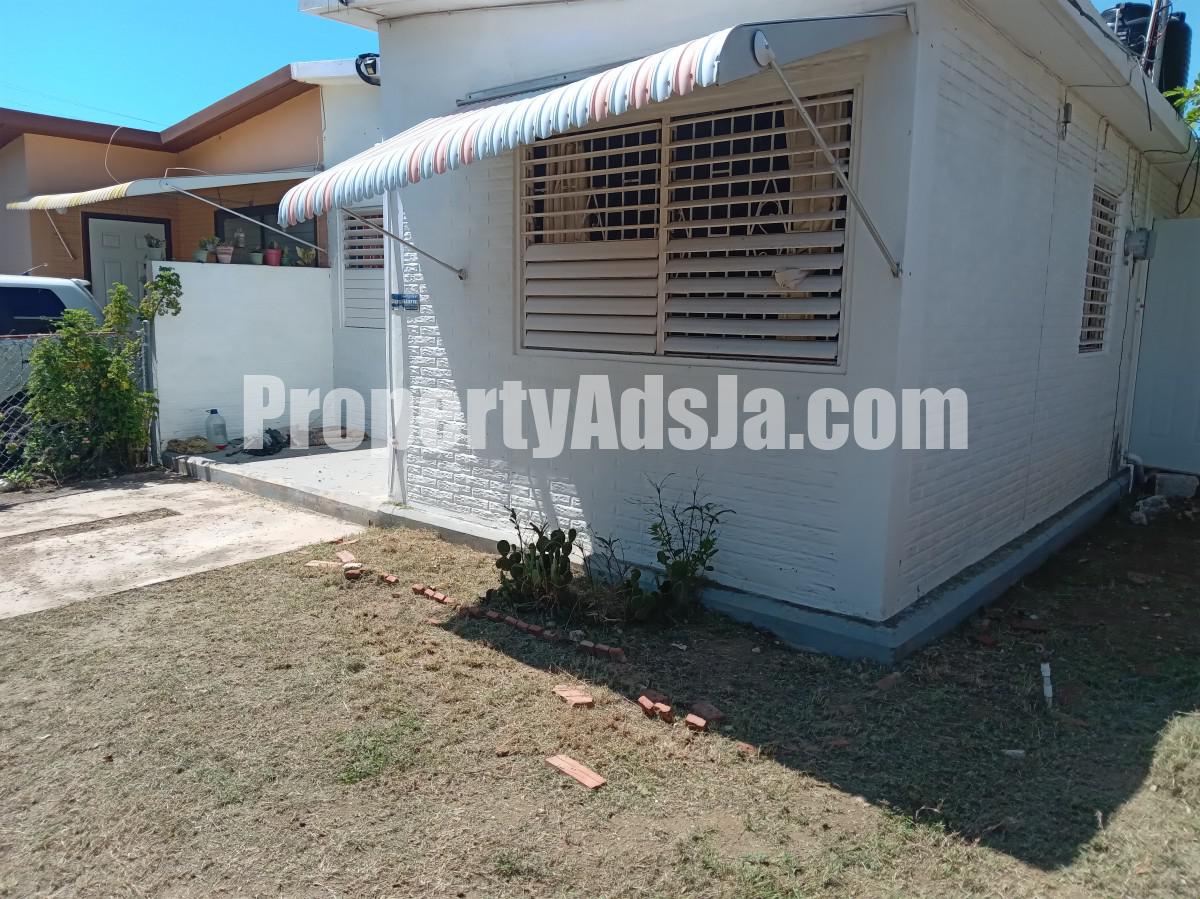 House For Sale in Hellshire Heights, St. Catherine Jamaica