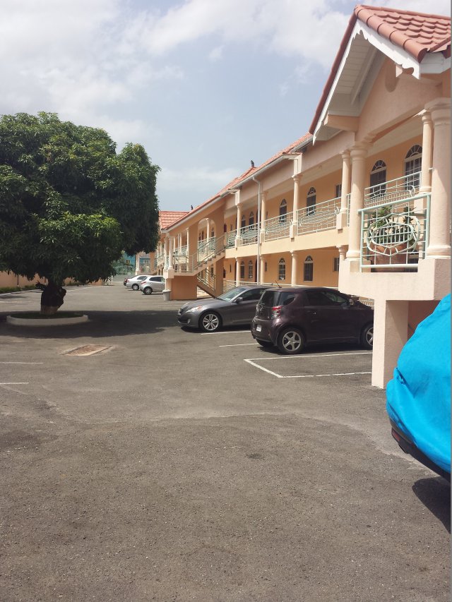 Apartment For Rent in Mona Kgn 6, Kingston / St. Andrew Jamaica