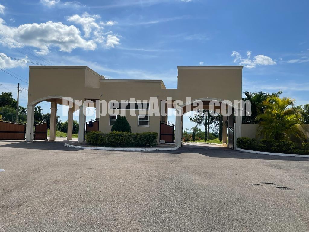 Land For Sale in Lacovia, St. Elizabeth Jamaica