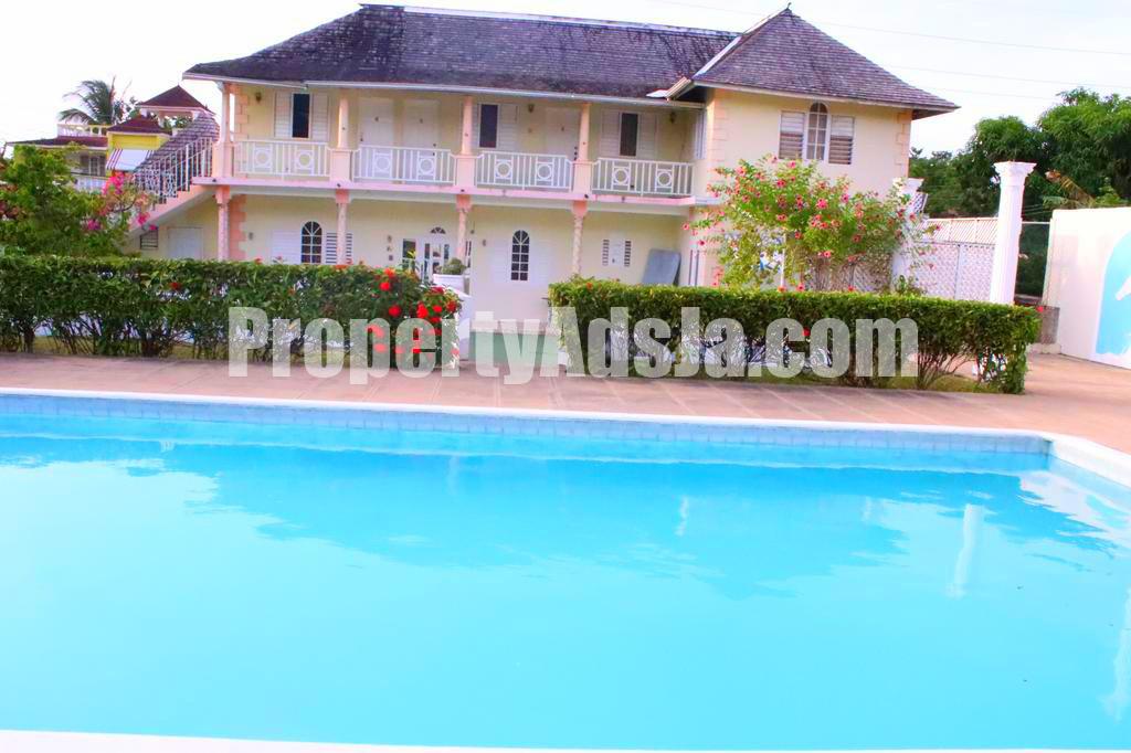 Apartment For Rent in Ocho Rios, St. Ann Jamaica