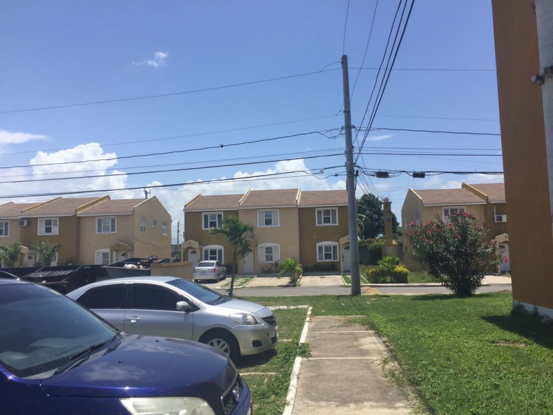 Apartment For Sale in UNION ESTATE TWICKENHAM PARK, St. Catherine