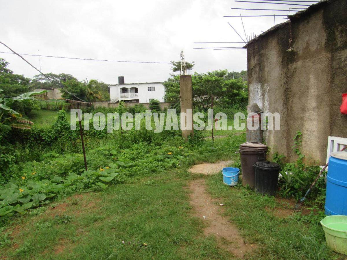 House For Sale in Linstead, St. Catherine Jamaica