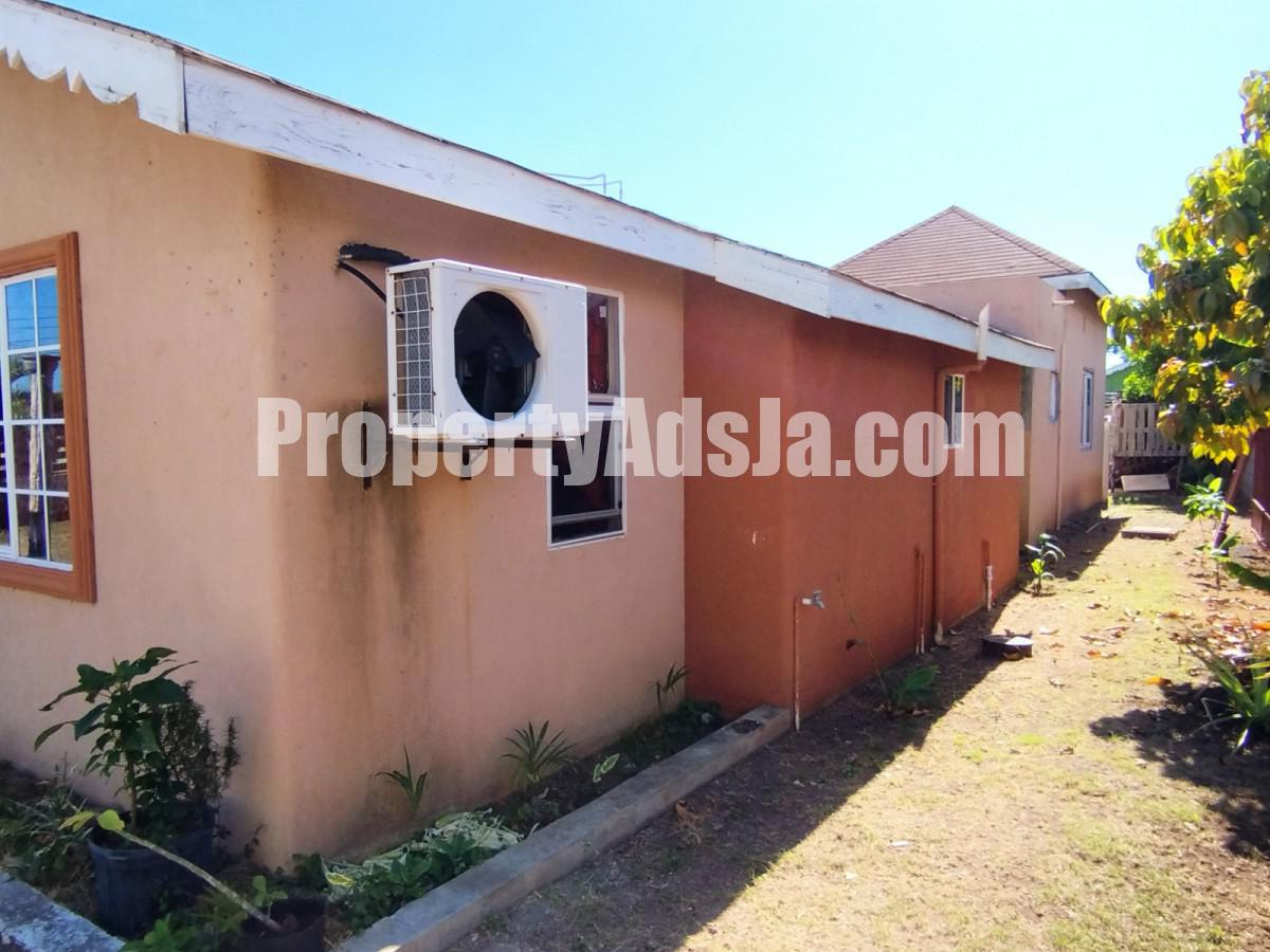 House For Sale in New Harbour Village 2 Phase 1, St. Catherine Jamaica