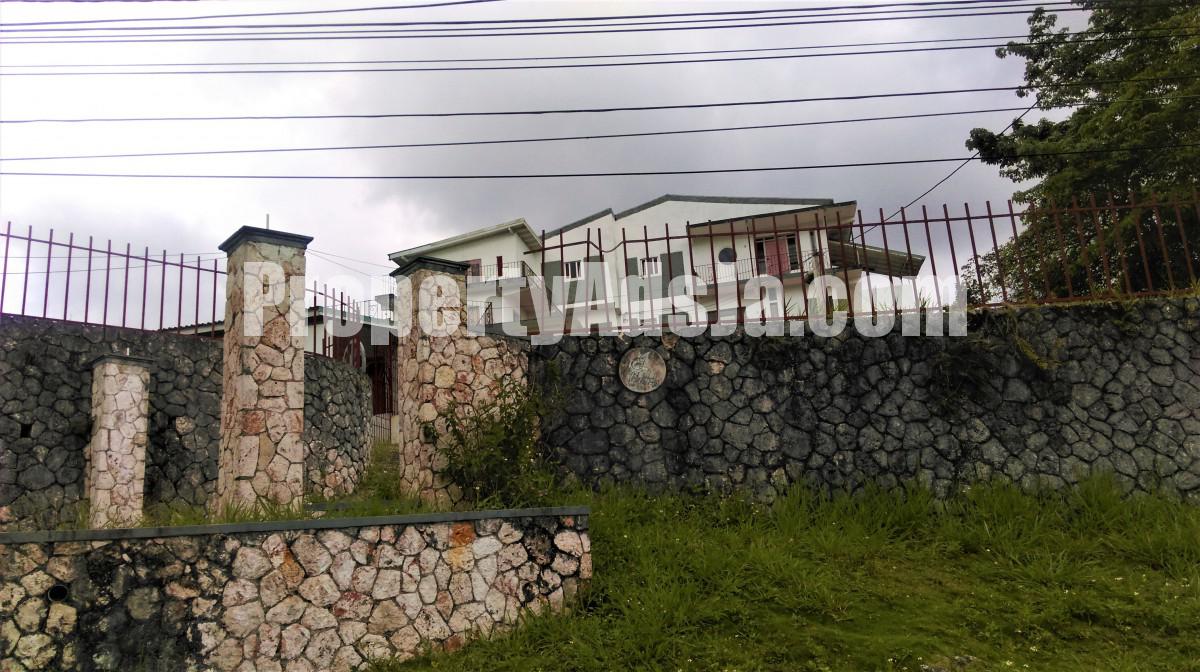 House For Sale in Rock Hall, Kingston / St. Andrew Jamaica