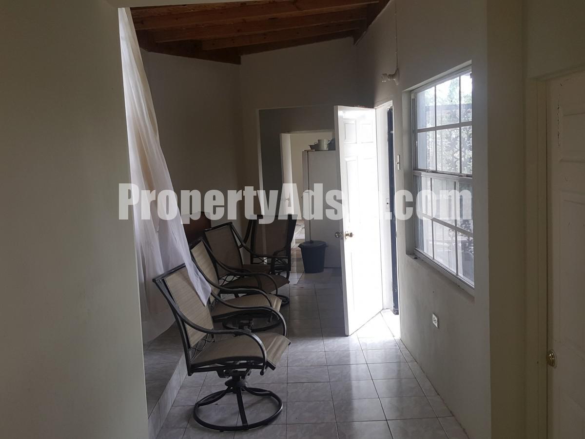 Apartment For Rent in May Pen, Clarendon Jamaica