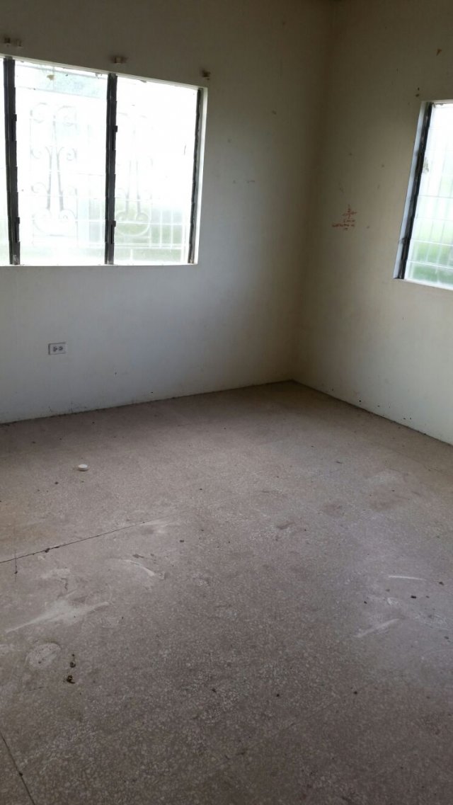 House For Sale in Lauriston, St. Catherine Jamaica