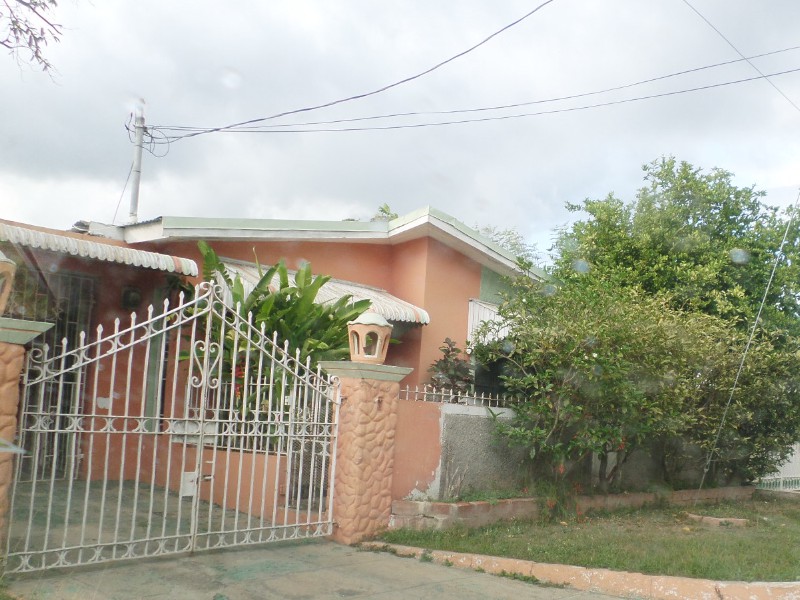 House For Sale in Pembroke Hall, Kingston / St. Andrew Jamaica