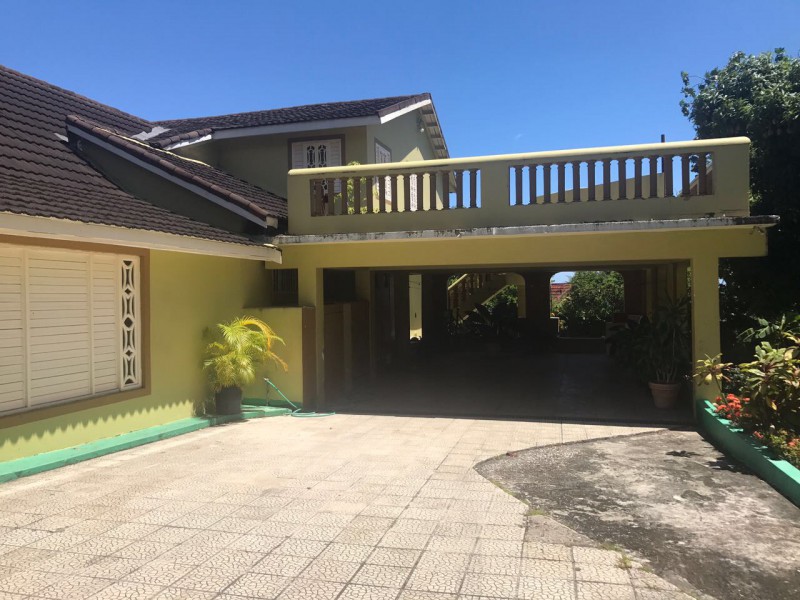 House For Sale in CHERRY GARDENS, Kingston / St. Andrew Jamaica