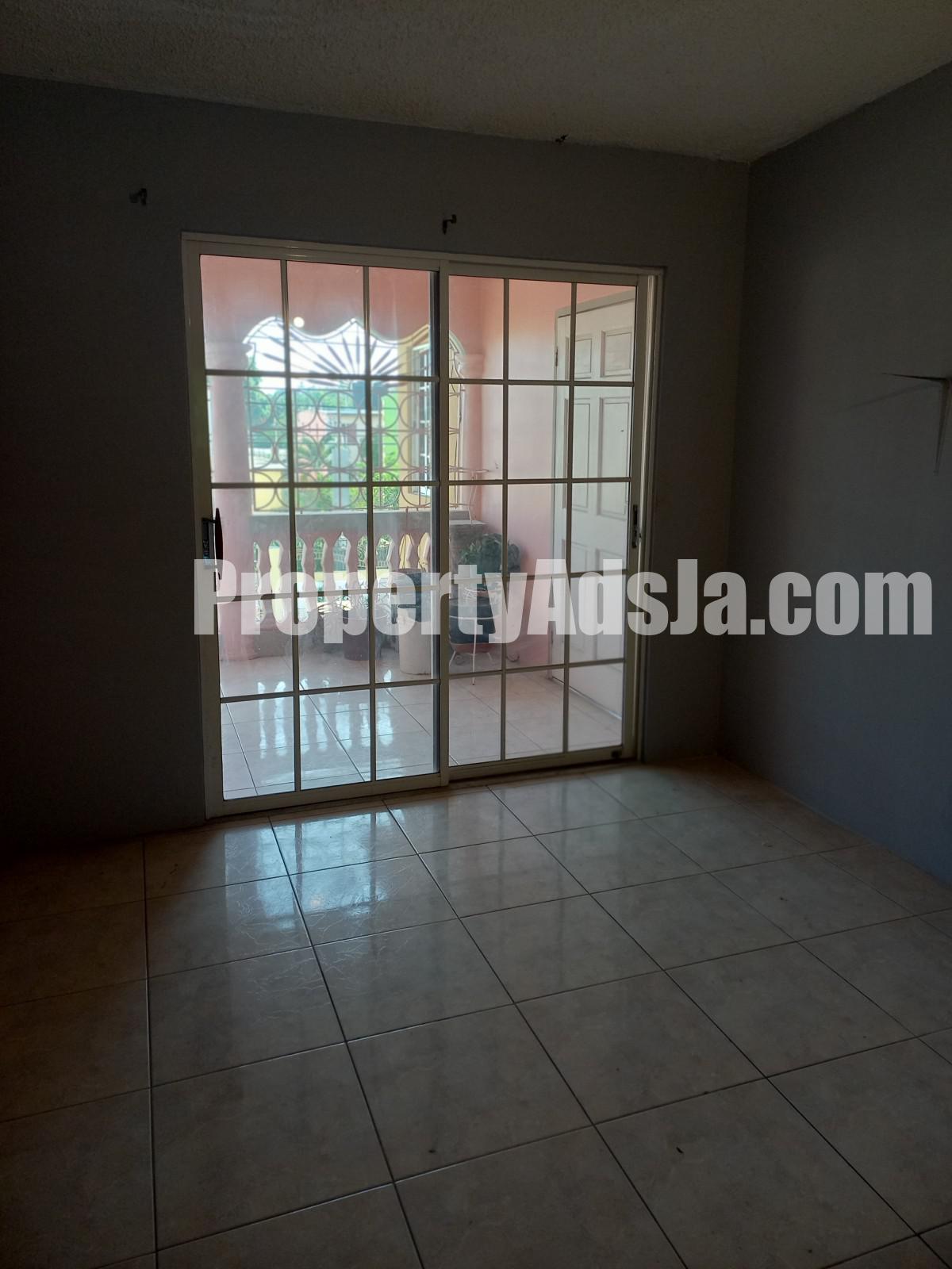 Townhouse For Rent in Ensom Spanish Town, St. Catherine Jamaica